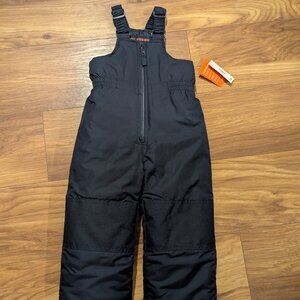 Brand new snow pants 3T